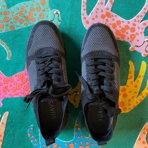Suavs 24/7 Women’s size 8 sneakers